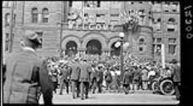 Italian reservists at City Hall from Queen Street 2 Sept. 1915
