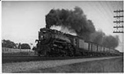 Canadian Pacific Railway "Pacific" type steam locomotive engine 2318 ca. 1930