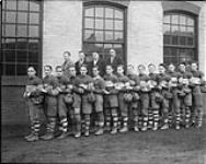 Football Team of the Canadian National Railways n.d.