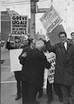 Toronto I.T.U. Strike: Solidarity pickets from La Presse (Montreal) at mass picketline at City Hall, Toronto, Ont 1965