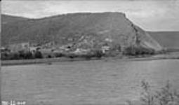Bluff at mouth of Klondike 1922