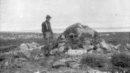 Inuit meat cache on Kazan River 1930