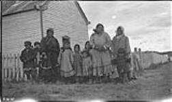 [Inuit at McPherson, Northwest Territories, 1920] Original title: Eskimos at McPherson, N.W.T., [1920] 1920