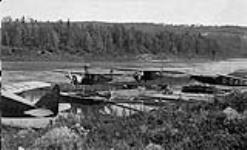 [Aircraft at Fort McMurray, Alta.] [ca. 1935].