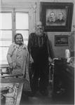Monsieur Charbonneau qui est aveugle est photographié en compagnie de sa cousine Rose November 1973.
