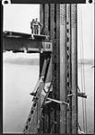 Main post -- horizontal strut and adjusting nut. North span, Quebec Bridge 31 May 1915