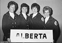 Canadian Ladies' Curling Association championship. Medicine Hat Rink (Alberta):Polly Beaton, Doreen Desharnais, Jan Bingert, Terry Kope 1972