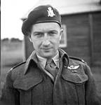 An unidentified officer of the 1st Canadian Parachute Battalion, Carter Barracks, Bulford, England, ca. May-June 1944 [ca. May-June 1944].