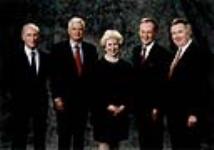 Formal group portraits on the occasion of five former Prime Ministers attending an event at the National Archives of Canada on 24 October 1994 to lauch an education kit on the theme of Canada's Prime Ministers 24 Oct. 1994