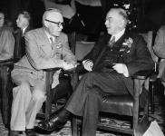 Hon. Louis St. Laurent and Rt. Hon. W.L. Mackenzie King at the National Liberal Convention 7 Aug. 1948