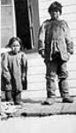 Two Inuit children 1927