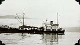 M.V. Rupertsland discharging cargo at "Pang" 1952