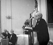 [1978 Michener Award - Fraser MacDougall at the podium] [1978].