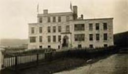 Grenfell Hospital in St. Anthony [graphic material] 11 August 1931.