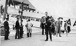 [Imperial Airways 1st trip across English Channel] 1922.