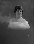 Pinhey, A.V. Mrs June 1917