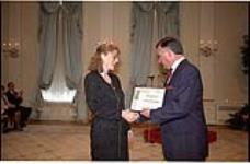 [Ruth Teichroeb accepts the 1992 Michener-Deacon Fellowship from His Excellency Ramon Hnatyshyn, Governor General of Canada] May 5, 1992.