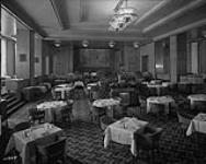 New Vancouver Hotel - Dining room 1939