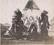 [Three First Nations Chiefs from Buffalo Bill's Show]. Original title: Three Indian Chiefs from Buffalo Bill's Show 1887