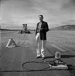 Gordon Hollingsworth, baie Frobisher, T.N.-O., [Iqaluit (anciennement baie Frobisher), Nunavut] [entre 17 juin-24 août 1960].