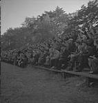 Halifax, view of a crowd of spectators  [ca 1939-1951]