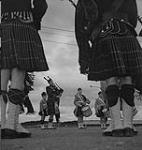 Jeux des Highlands, Antigonish, août 1940, corps de cornemuses [between 1939-1951].