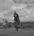 Jeux des Highlands, Antigonish, août 1940, garçon dansant sur scène [between 1939-1951].