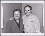 Bob Carlisle en compagnie de Brian Master, DJ de CHFI FM July 17, 1997