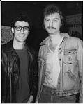 Portrait de Bob Mackowycz (Q­107) et de Donnie Iris à l'El Mocambo, Toronto March 19, 1981