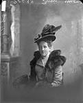 Miss E.H. Davies (Davis) Dec. 1900