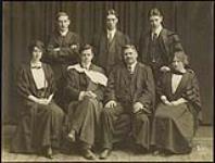Cadres de la University Musical Association, de Toronto. Y figurent A. H. Abbott, Ph. D., président honoraire, E. C. MacMillan, président, Mlle K. Wade, vice-présidente, S. P. Griffin, secrétaire, G. H. Duff, trésorier, Mlle McLelland et G. H. Frost, conseillers 1913