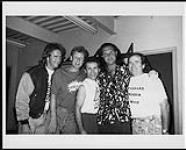 Alex Formosa avec « Little River Band » au Ontario Place Forum, 18 août. De gauche à droite : Peter Beckett (du groupe Player), Steve Houdden, Derek Pellici, Alex Formosa, Glenn Shorrock 1992.