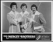 Photo de presse des Mercey Brothers. Meilleur groupe country au Canada. Récipiendaire de sept prix Juno [entre 1976-1980].