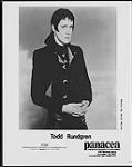 Todd Rundgren. (ICM / panacea publicity photo) [entre 1970-1975].