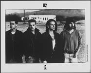 U2 (photographie publicitaire d'Island Records) [ca 1987].