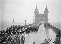 Battalions of 2nd Canadian Division passing Corps Commander on Bonn Bridge. Dec., 1918