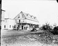Hotel Saskatchewan ca. 1906