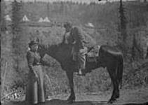 Faith Fenton, "Toronto Globe" correspondent en route to the Klondike 1898