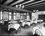 Shawinigan Water & Power Co. - Cascade Inn, Dining Room [graphic material] n.d.