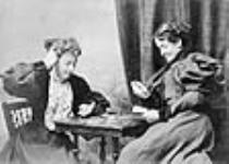 [Unidentified women playing cards, n.p., n.d.] n.d.