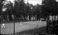 The tennis court, Royal Muskoka Hotel, Rosseau Lake, Muskoka Lakes ca. 1908