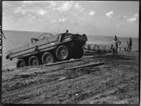 Terrapin of the British 79th Division unloading Canadians