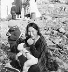 Inuk mother and children 1948