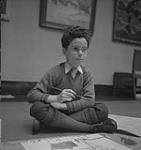 Children's Art Classes, Lismer's, boy painting [entre 1939-1951].
