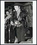 Stompin' Tom Connors en spectacle [between 1995-2000].
