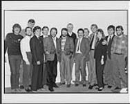 Artistes de RCA/Polar et collaborateurs de « Chess » en rencontre récemment avec la délégation canadienne de RCA et les médias pour le lancement de « Chess » au Canada [ca. 1984].