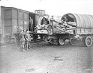 Canadian mail being loaded in Lorries. Advance East of Arras. September, 1918. September, 1918.