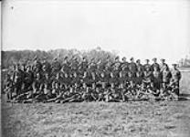 Signallers and Runners, 12th Canadian Infantry Brigade. Advance East of Arras. September, 1918  September, 1918.