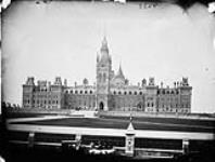 Centre Block. Parliament Buildings. [1859 - 1916].