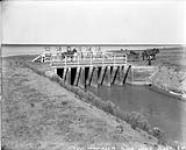 Head gates and Reservoir No. 1 [Western Irrigation Blockk] - (No.) 43 (C.P.R. (Canadian Pacific Railway)) 1868-1923